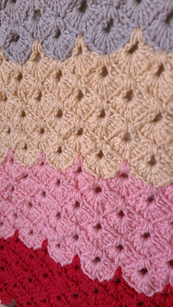 
free crochet wall hanging box stitch crochet  tutorial
 the loophole fox